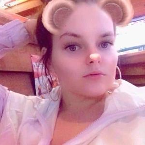 Meet your Posher, Summer